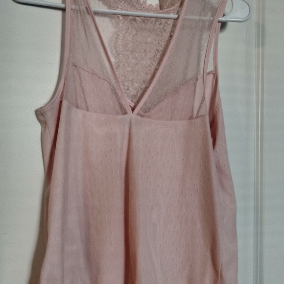 Lace sleeveless dress top - Picture 2 of 2